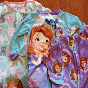 Girls 4t fleece footie pajama bundle